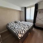 Apartment Tortuga - 3 Pieces Confortable Au Centre, Clim La Londe-les-Maures